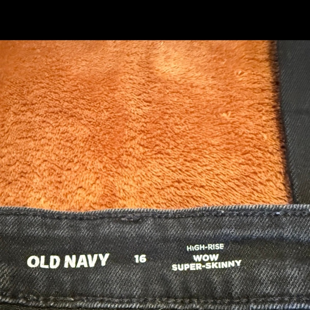 Old Navy high-rise Wow super skinny BLACK